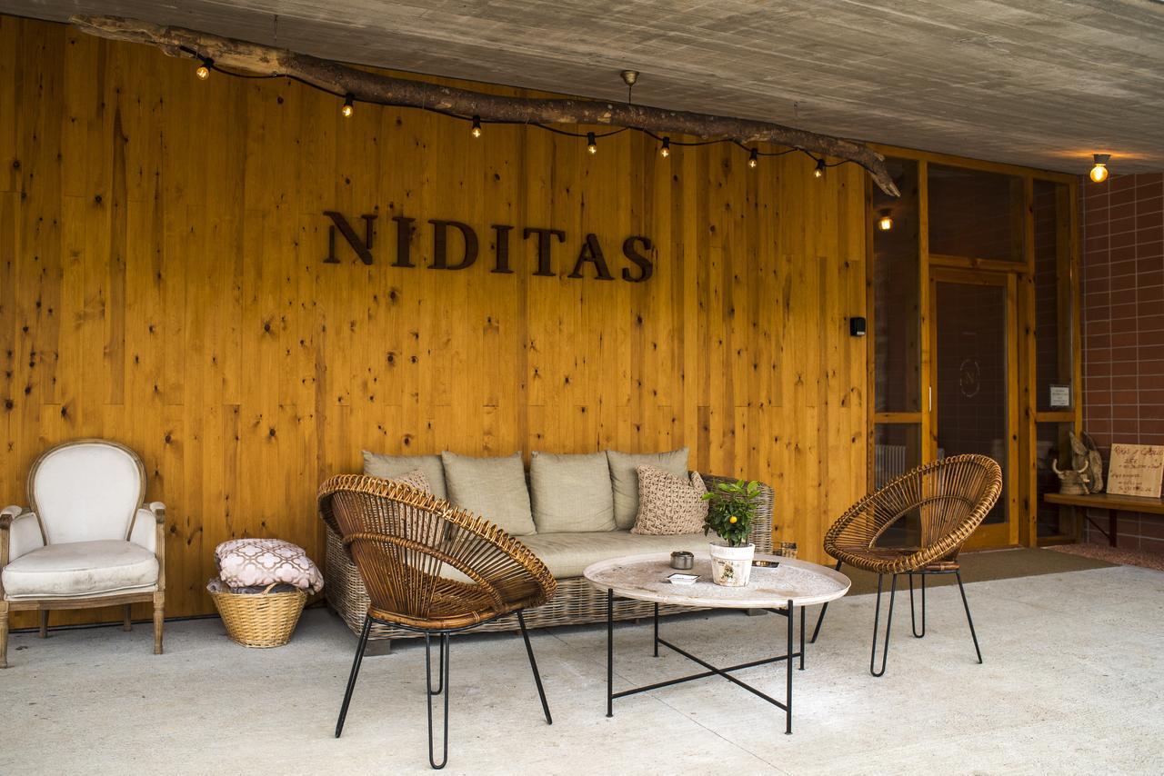 Suites Niditas Yuso Exterior photo